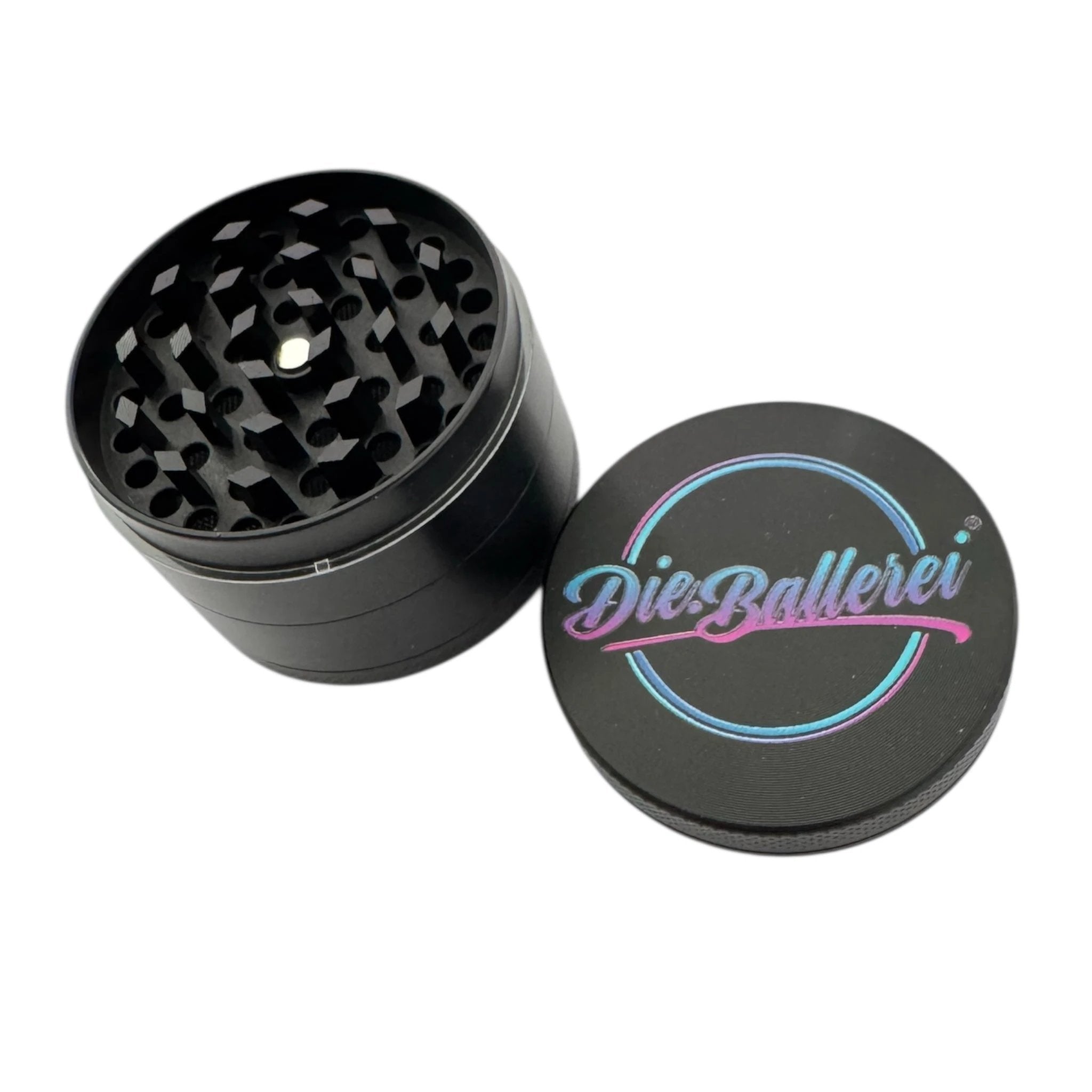 Die.Ballerei Grinder – Kompakt. Stark. Unauffällig. In Schwarz (50 mm) - Grinder from DieBallerei