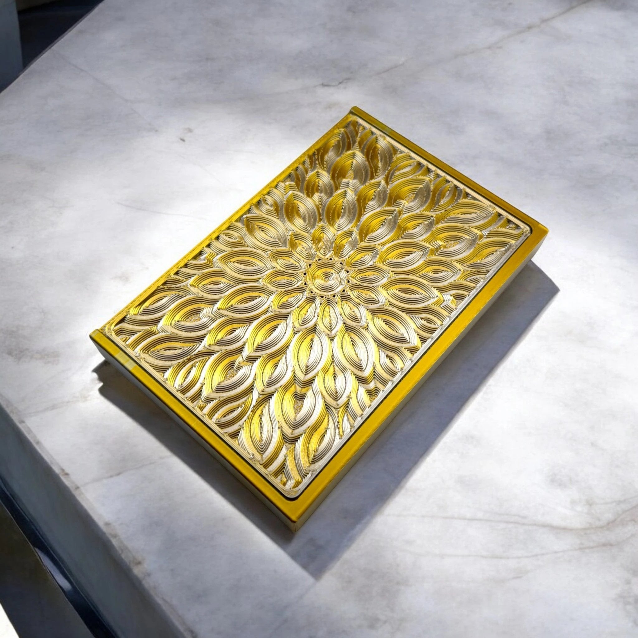 Baller-Box XL Infinity Blossom inkl. integriertem Spiegel, 2x Röhrchen und Hack-Karten Gold / Silber -  from DieBallerei