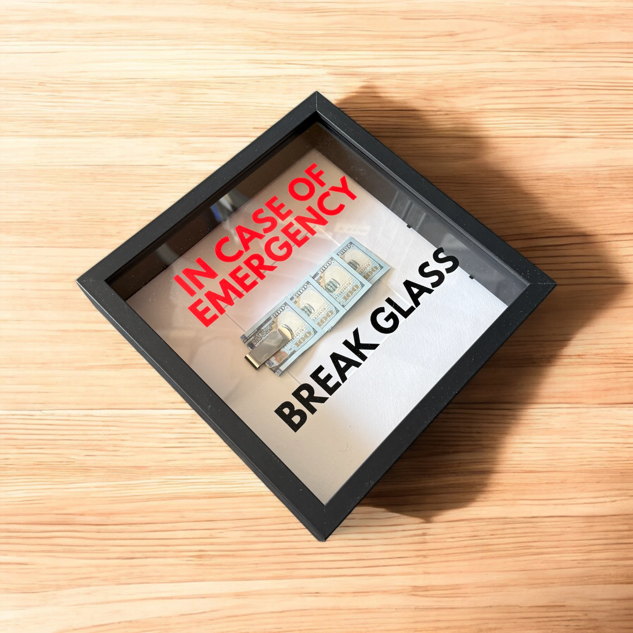 In Case of Emergency Break Glass – Wandbild mit DOLLAR-Scheinen V2 in schwarz -  from DieBallerei