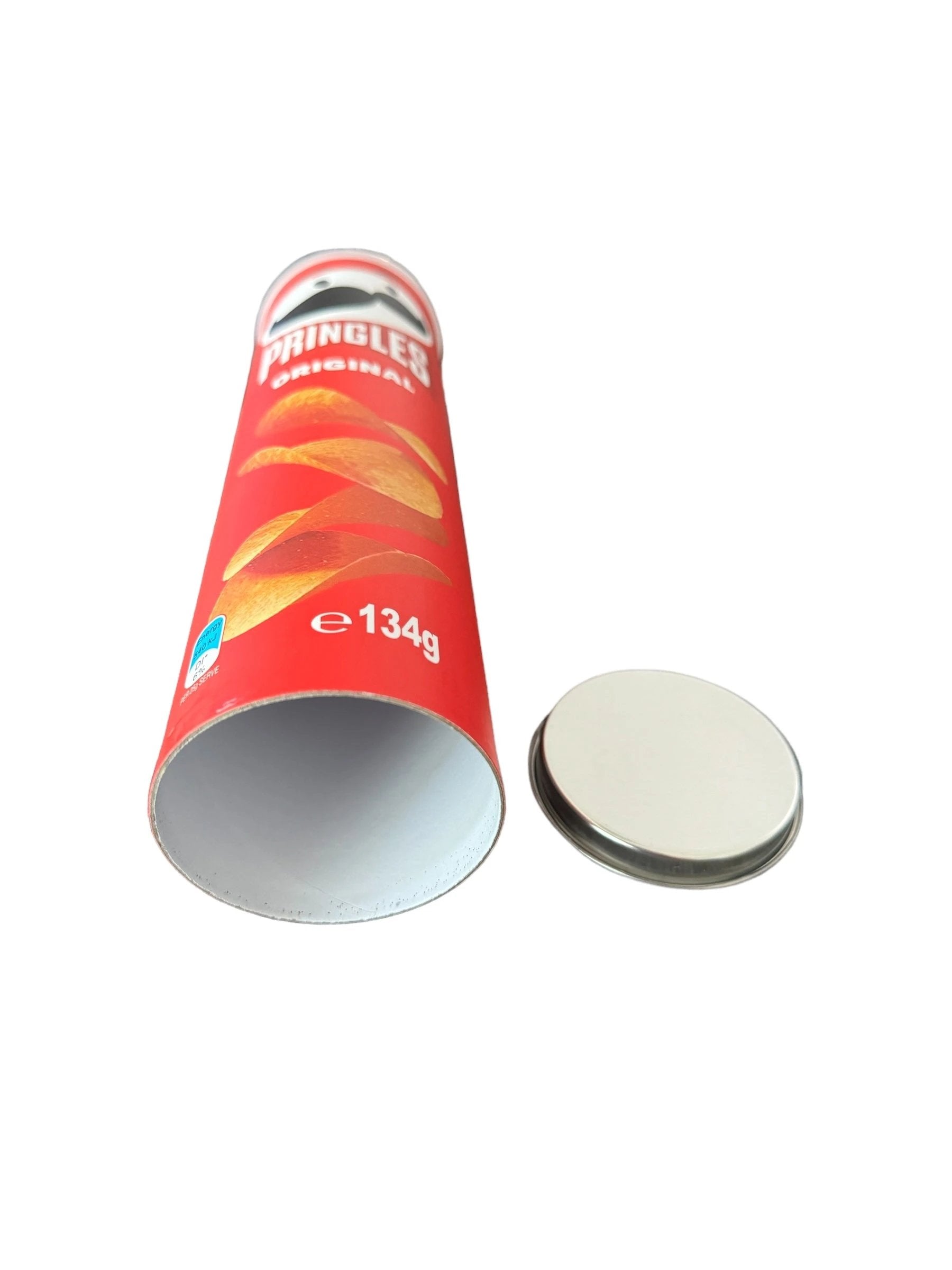 Täuschend echte Chips-Dose mit Geheimfach im Boden -  from DieBallerei