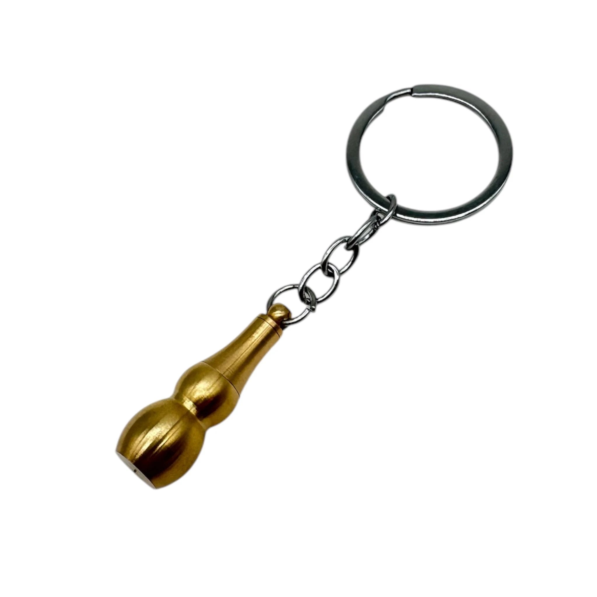 Schlüsselanhänger Gold mit integriertem Mini-Löffel – kompakt, edel, immer dabei - Anhänger from DieBallerei