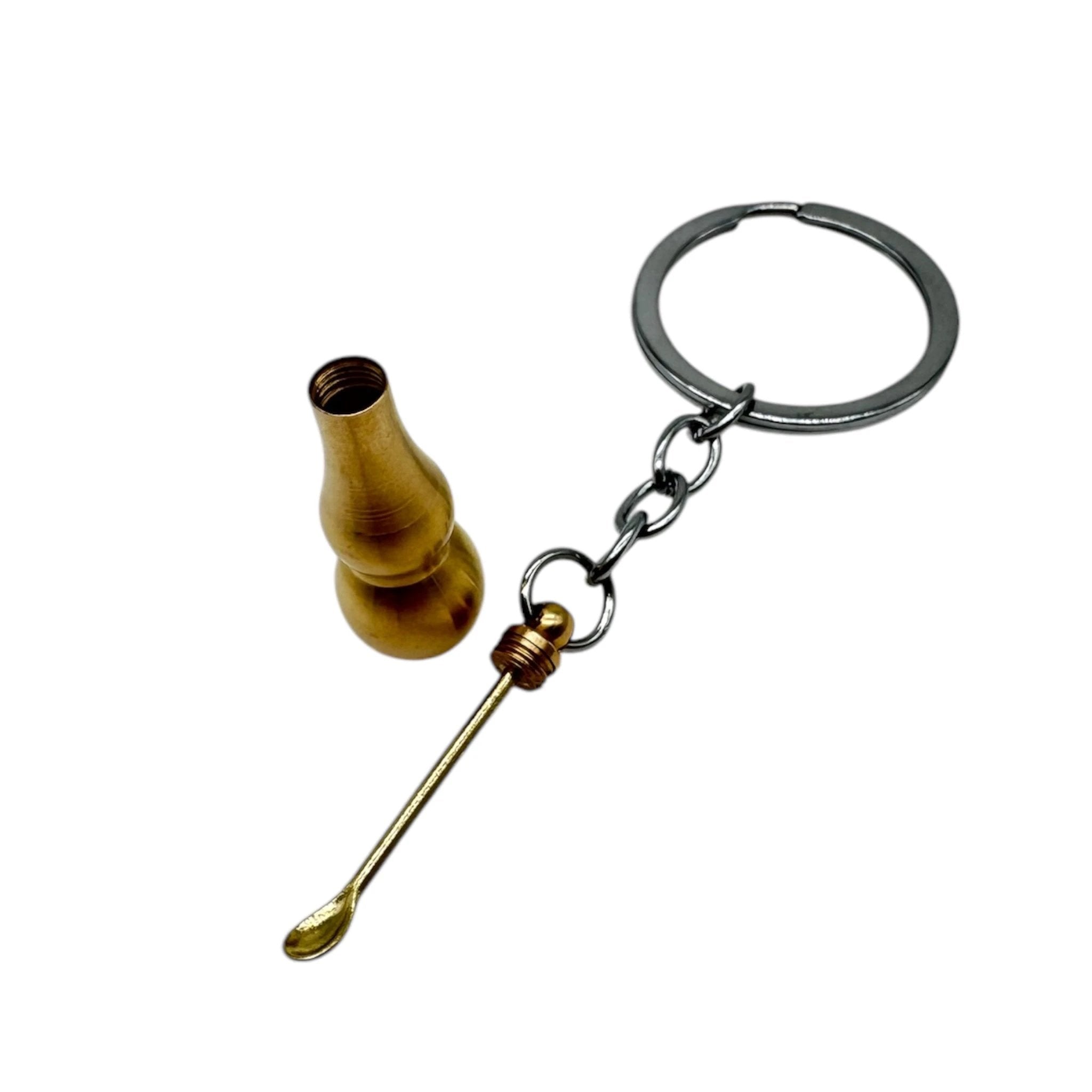 Schlüsselanhänger Gold mit integriertem Mini-Löffel – kompakt, edel, immer dabei - Anhänger from DieBallerei