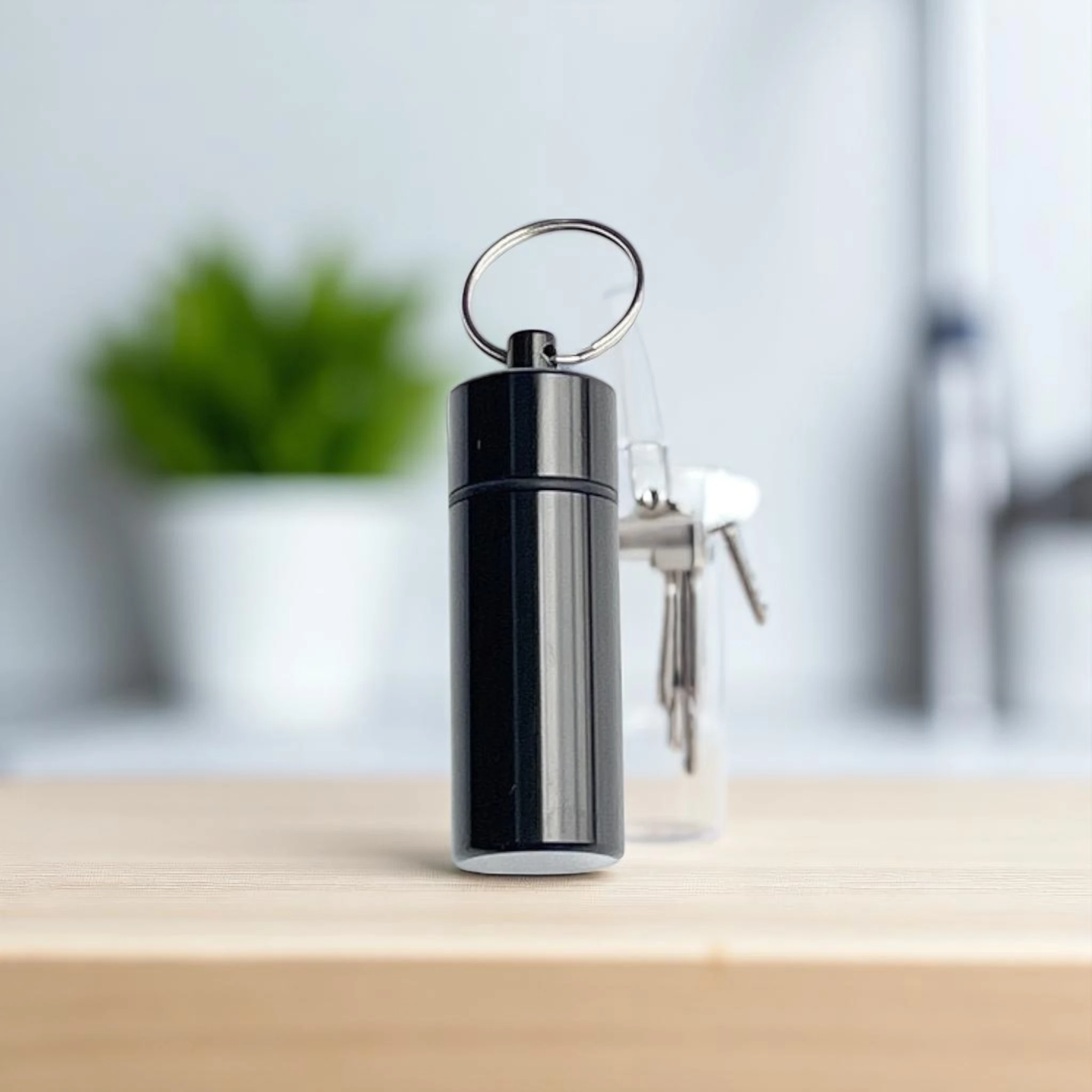 XXL Aluminium Pillenbox – Wasserdicht & Immer Griffbereit -  from DieBallerei