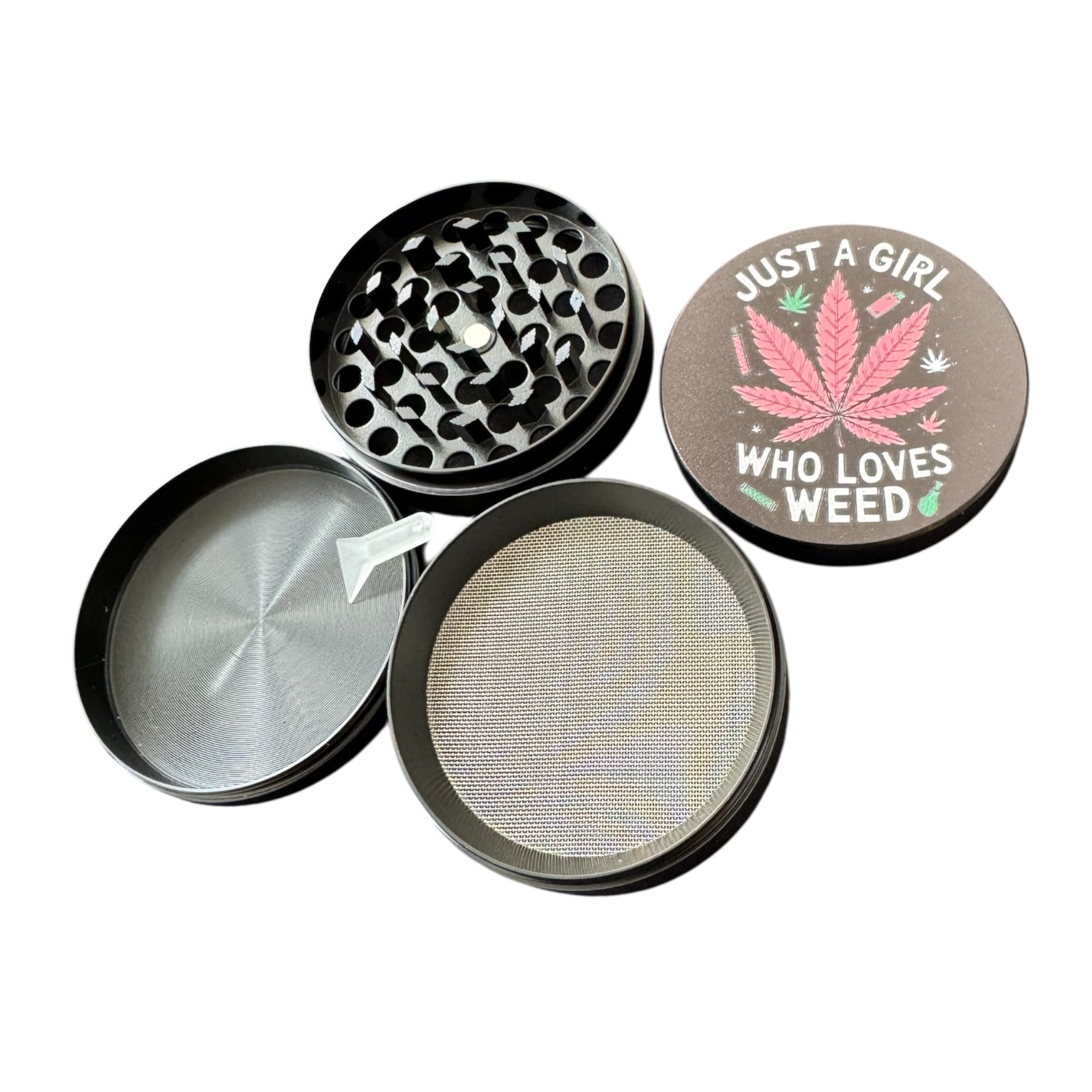 XXL Just a Girl Who Loves Weed – 63 mm Grinder (4-teilig)