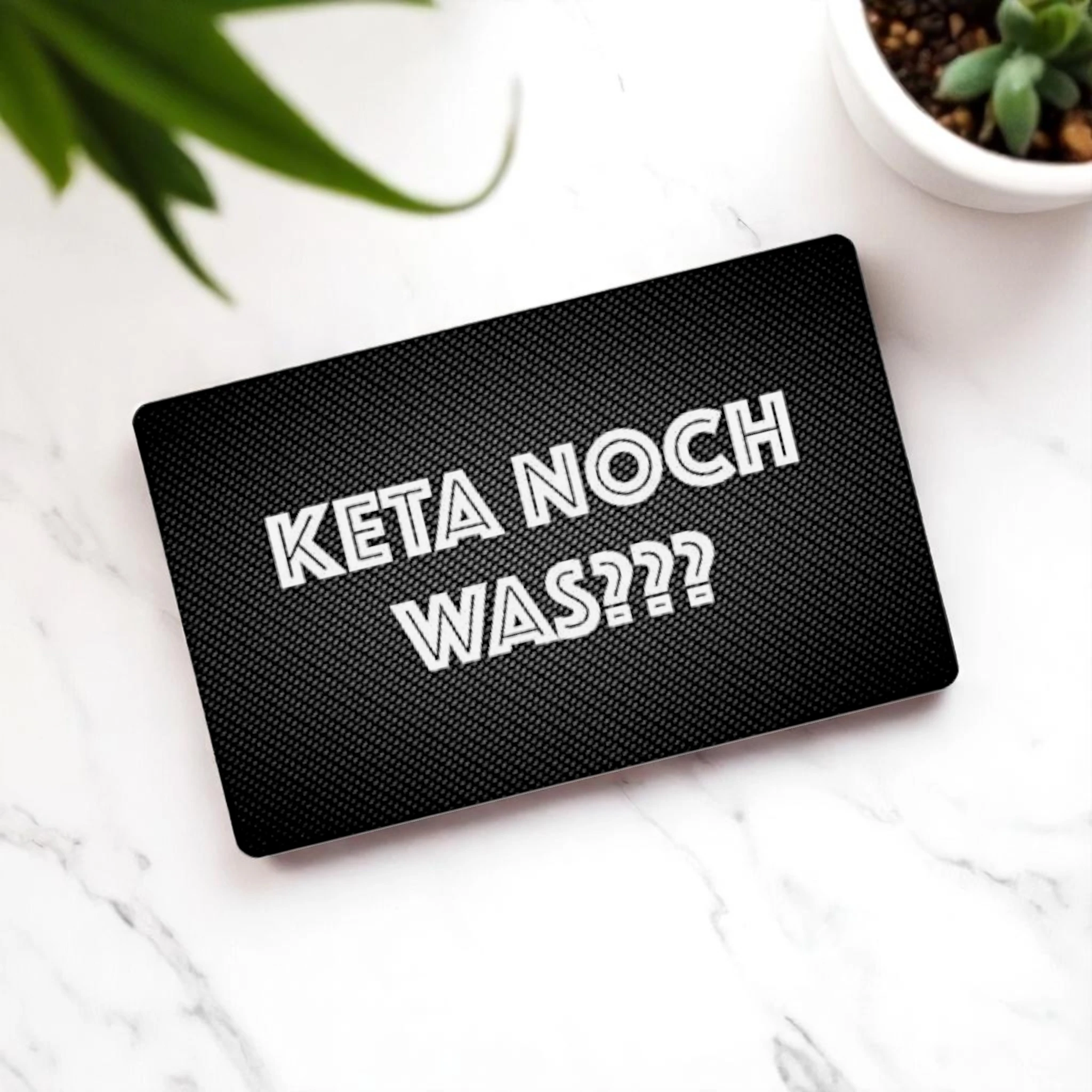 Zieh und Hack Karte im Carbon Look "Keta noch was" – Stylisch und Praktisch -  from DieBallerei