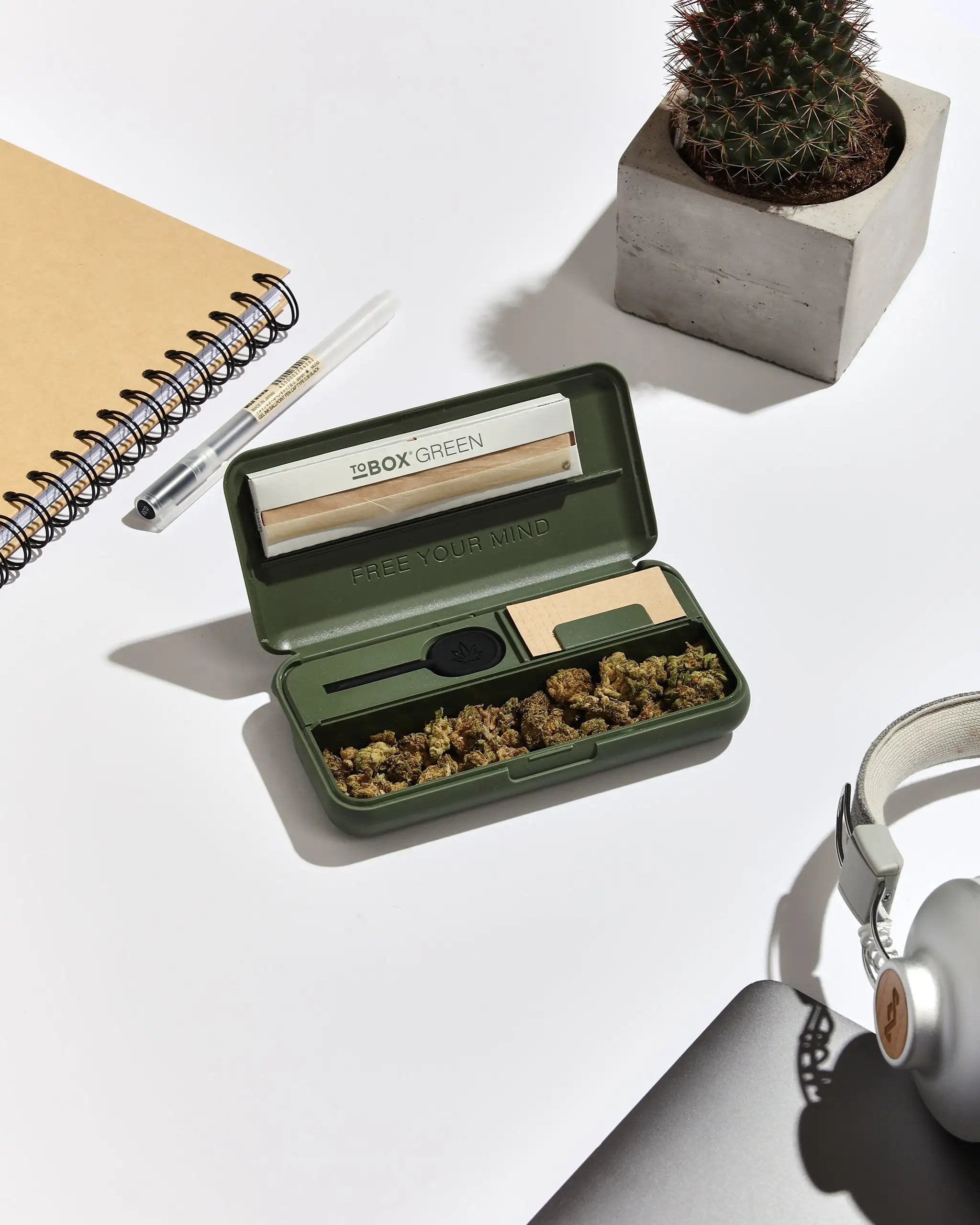 ToBOX GREEN – Die perfekte TO GO-Lösung! Rolling & Grinder in 5 Farben - Schnupftabakdose from DieBallerei