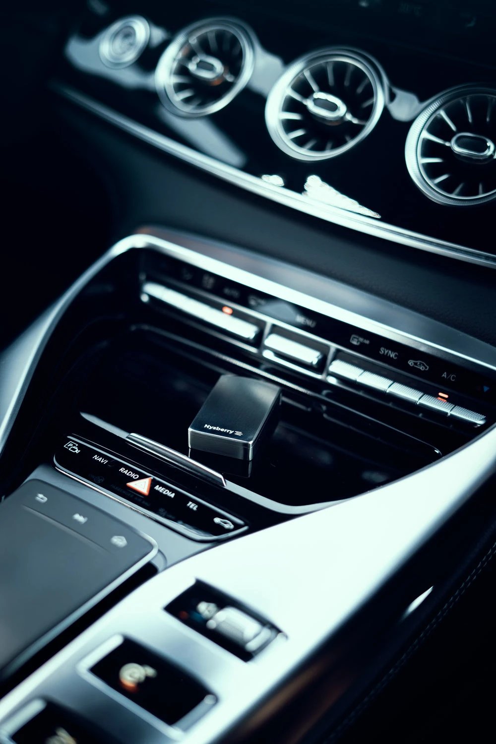 Nysberry Leder Edition – Luxus pur für unterwegs - Schnupftabakdose from DieBallerei