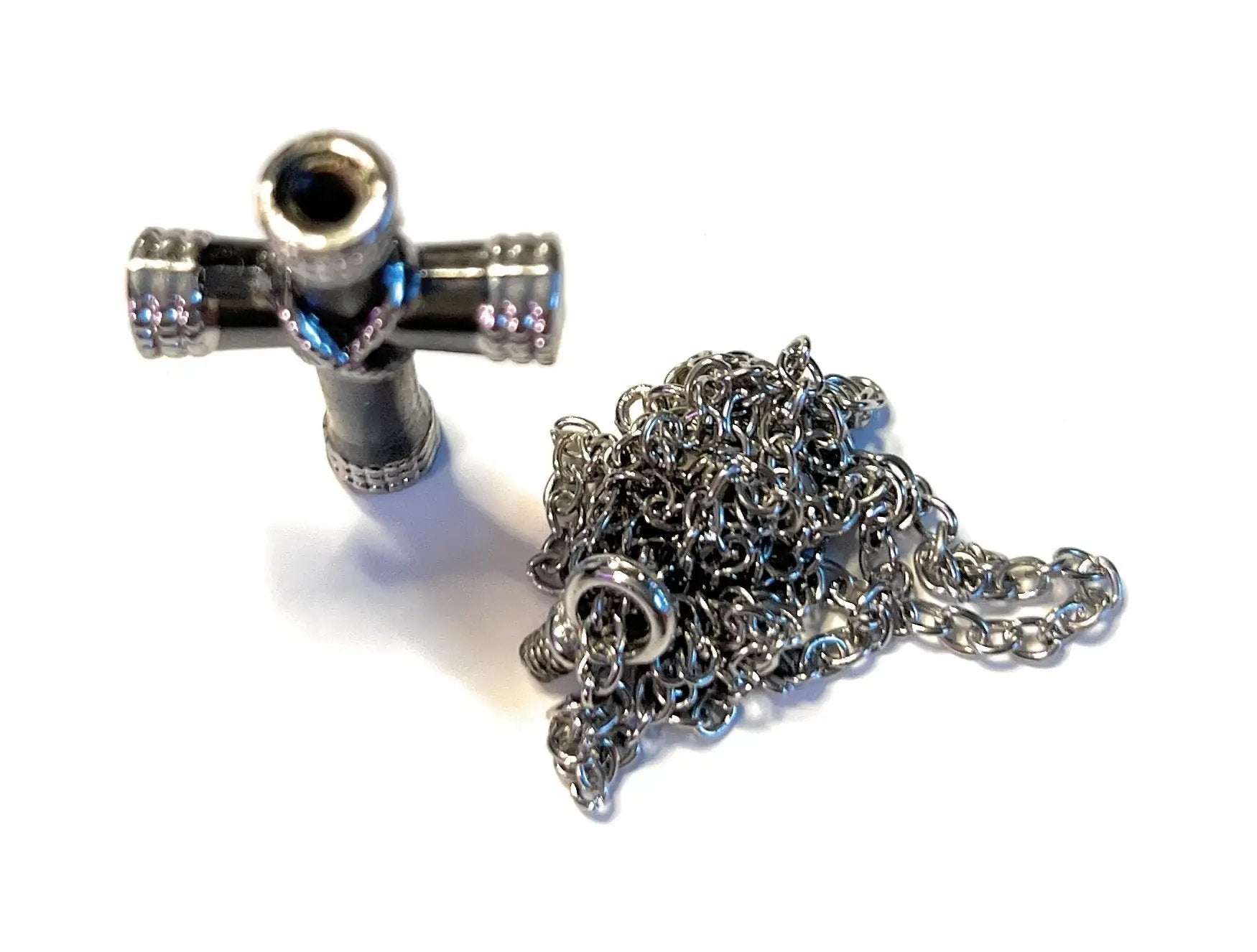 Edle Kreuzkette mit befüllbarem Anhänger – Edelstahl -  from DieBallerei