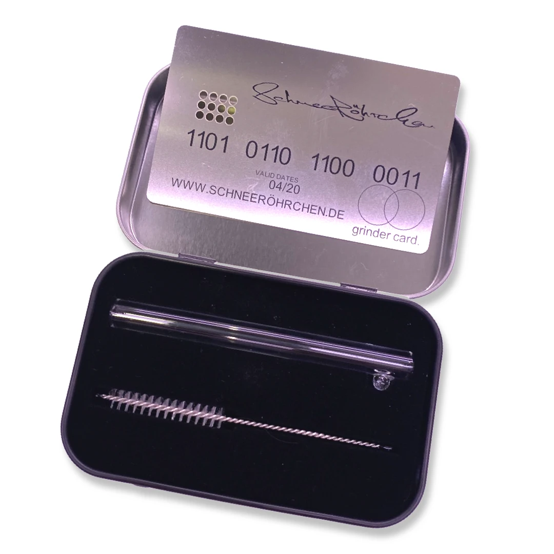 Personalisiertes Schneeröhrchen aus Glas in exklusiver Box– Einzigartig, hochwertig & stilvoll -  from DieBallerei