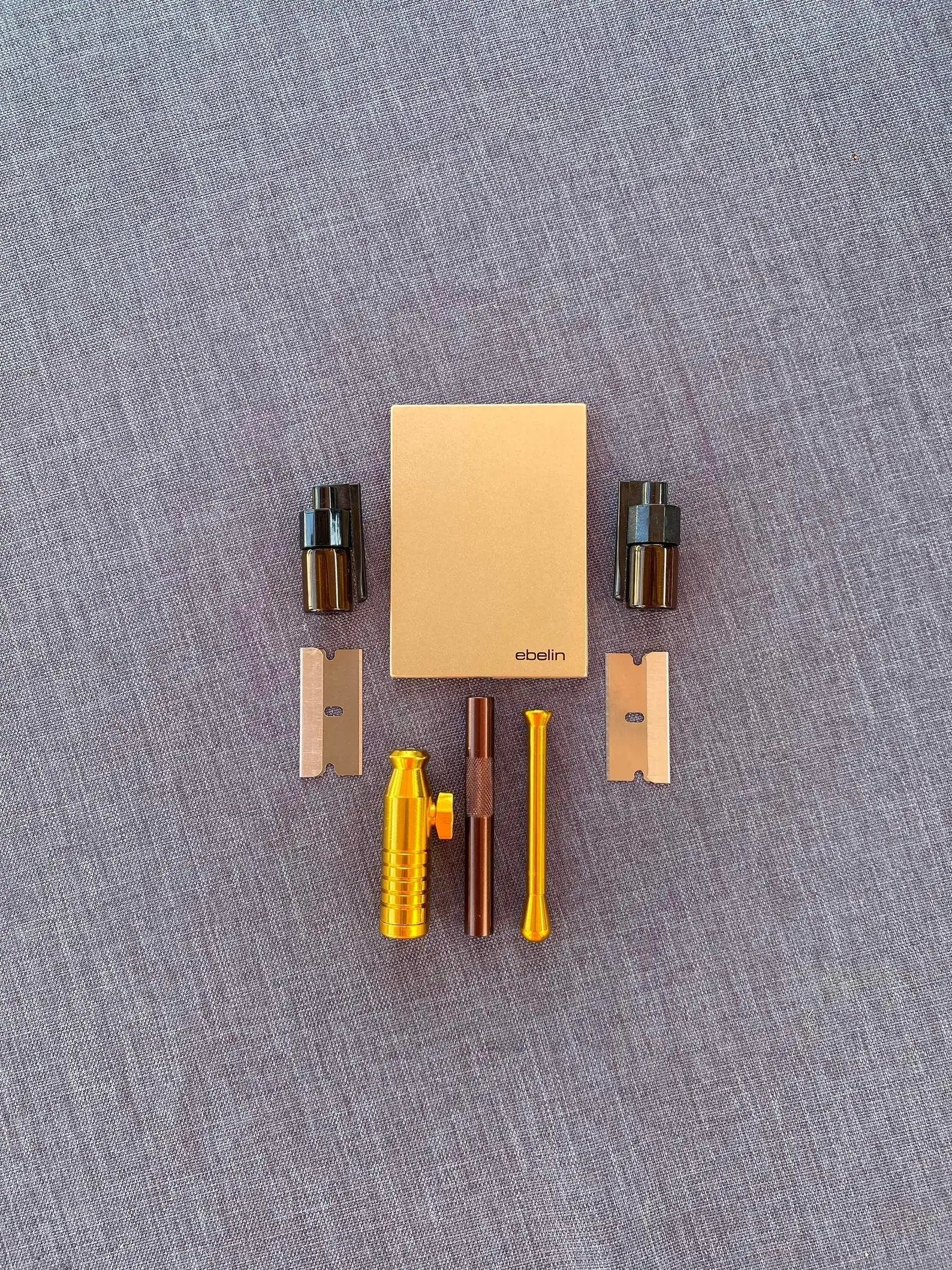 Set "Spiegel Gold/Braun" – Stilvoll, Praktisch & Immer Griffbereit -  from DieBallerei