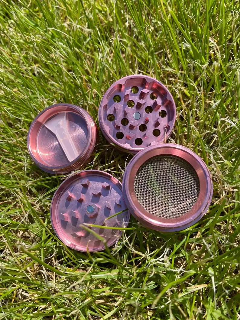 Rosé Pink Grinder – 40mm, 4-teilig & Hochwertig verarbeitet -  from DieBallerei