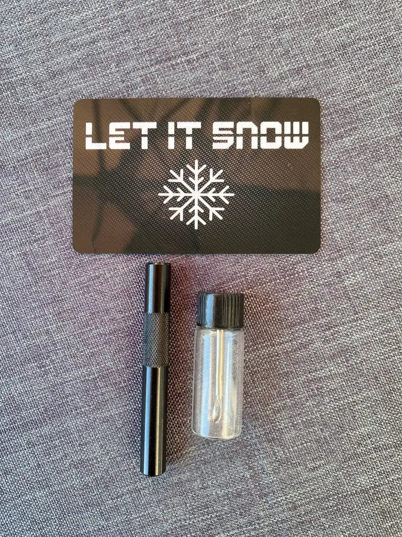 Poster Geschenk Set – Hack-Karte, Röhrchen & Plakat Coke Friendly Bathroom -  from DieBallerei