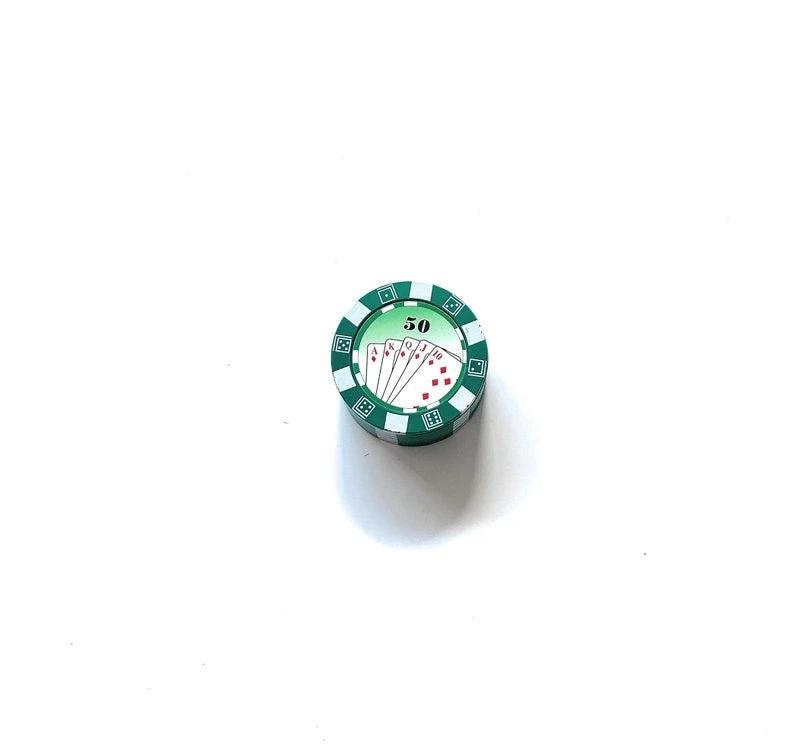Grinder "Poker Chip" Grün 45mm – Stilvoll, Kompakt & Funktional -  from DieBallerei
