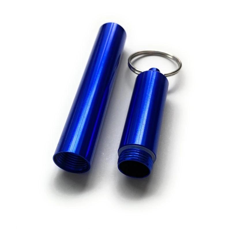 Verschließbare Aluminium-Pillenbox als Schlüsselanhänger – Schmal & Praktisch (Blau) -  from DieBallerei