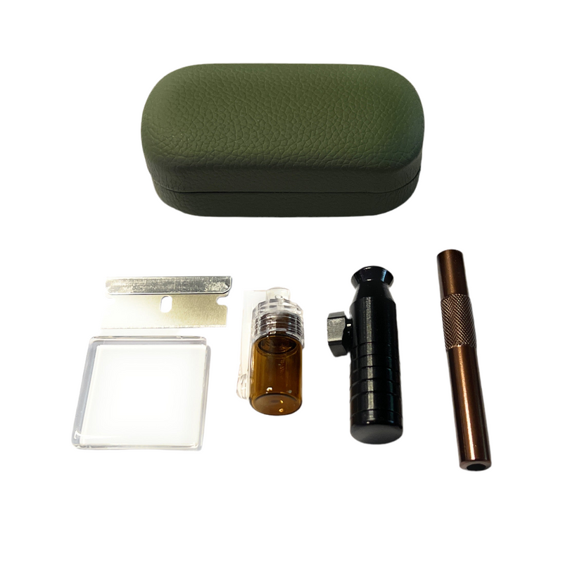 SET distributeur de tabac à priser Sniff Snuff Sniffer vert olive (tube, mini plaque en verre, distributeur avec cuillère, distributeur, lame) dans un étui rigide