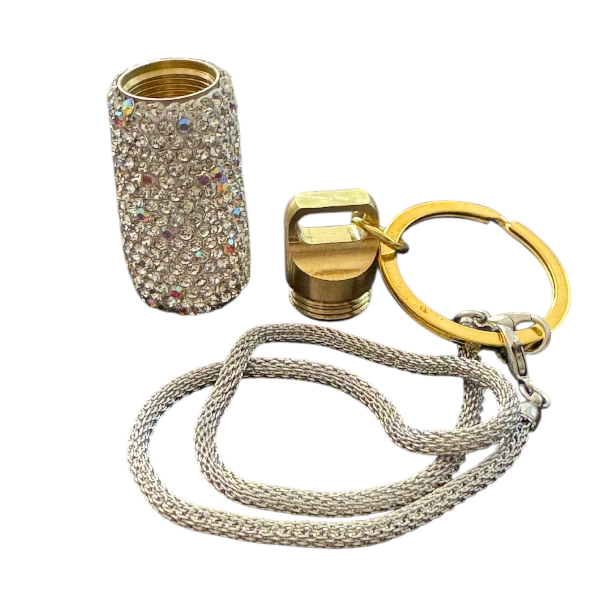 Glitzernde Pillenbox mit Schlüsselanhänger – Stilvolles Geheimversteck to go -  from DieBallerei