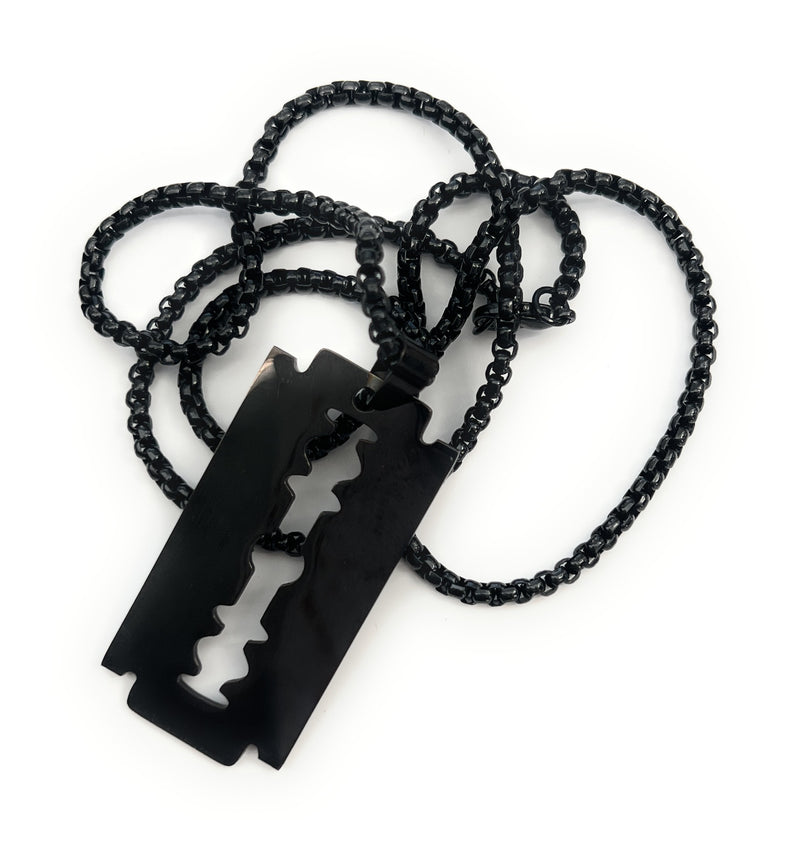 Rasierklingen Anhänger Charm mit Halskette - Länge ca. 34cm Kette Schwarz