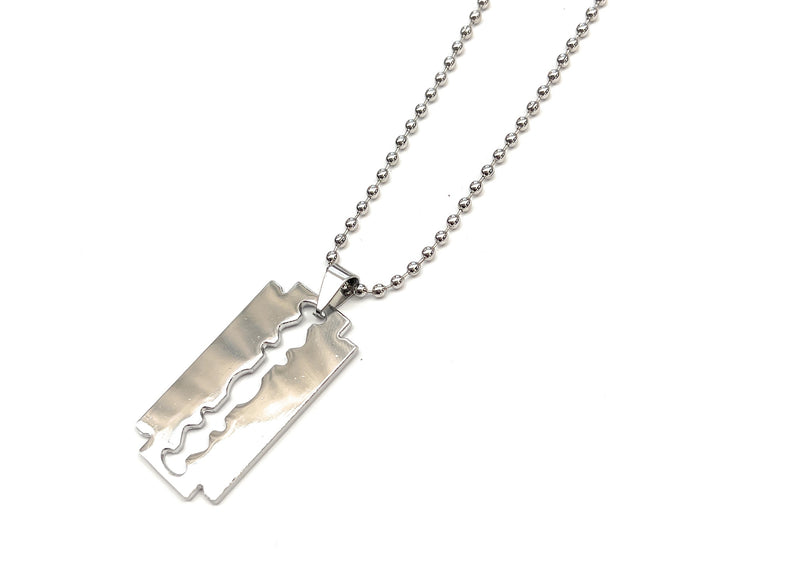 Breloque pendentif lame de rasoir avec collier - longueur environ 34 cm chaîne argent