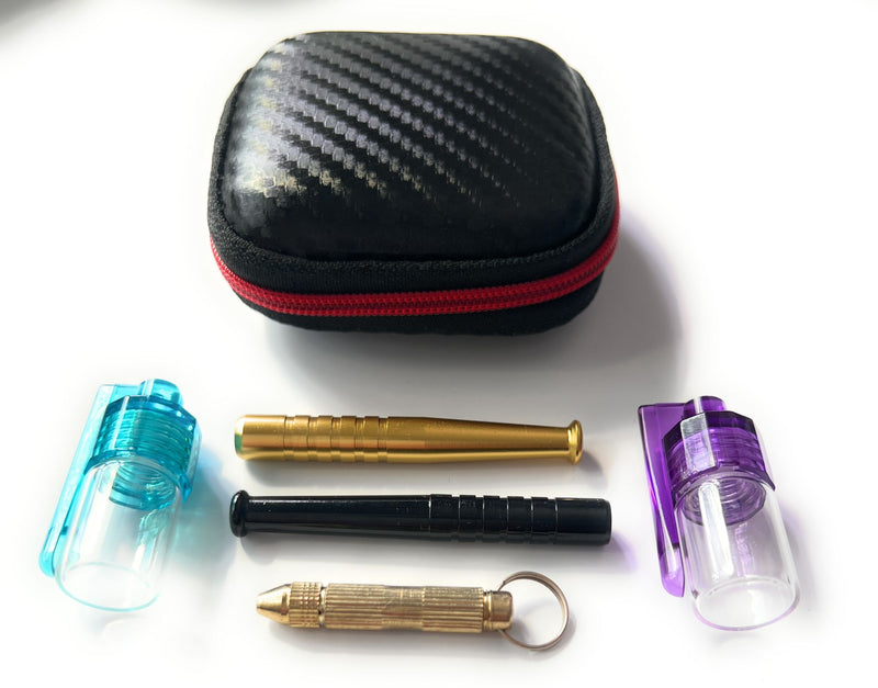 Elegant snuff set, small hard case snuff set deluxe in a black case with two tubes, two doses and a small spoon