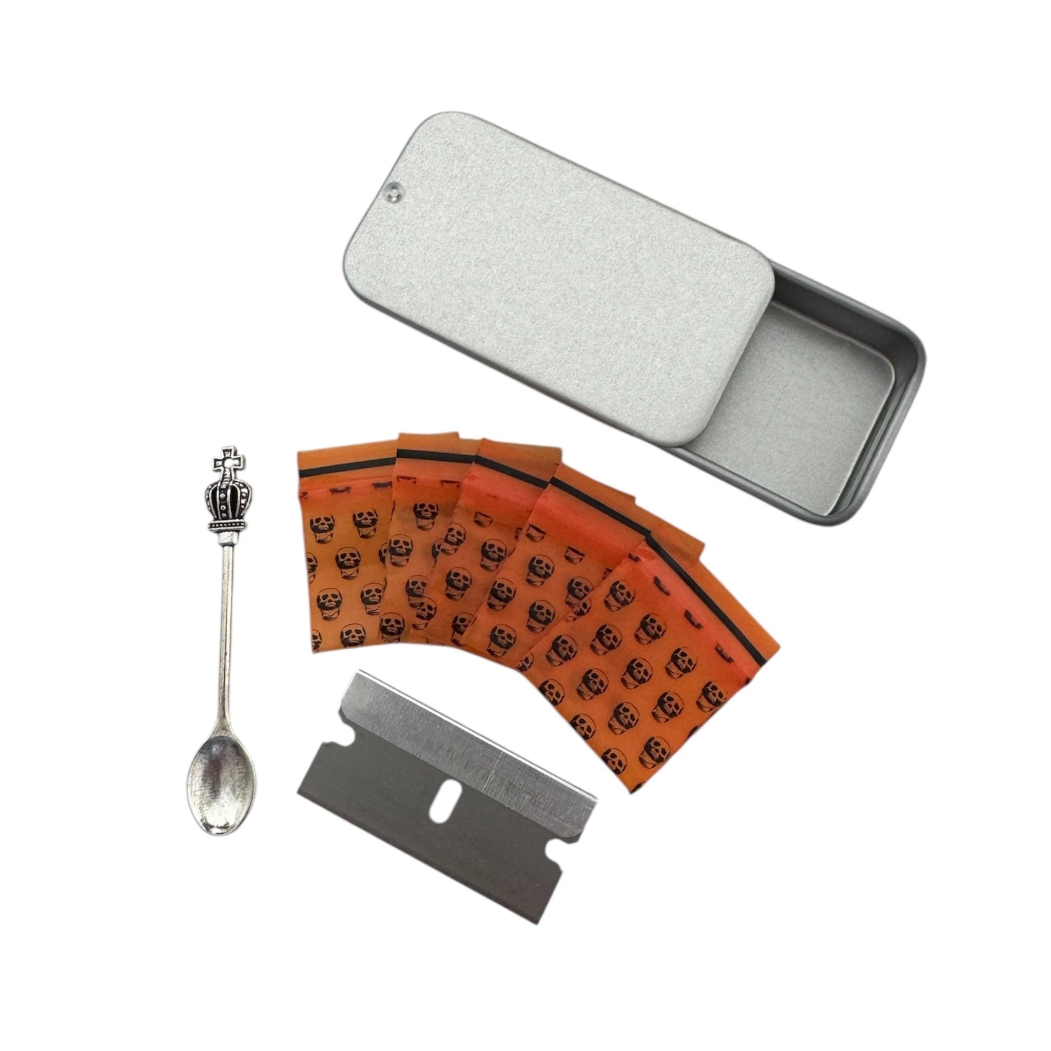 Pillendose/Box – 7 Farben zur Wahl – Inklusive Mini Zip Beutel, Klinge & Löffel mit Kronen Verzierung -  from DieBallerei