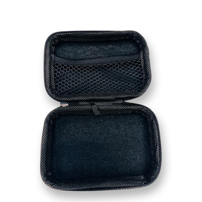 Snuff set in a hard case including 2x drawing tubes, 2x aluminum dispensers and 3x mini dispensers with spoon