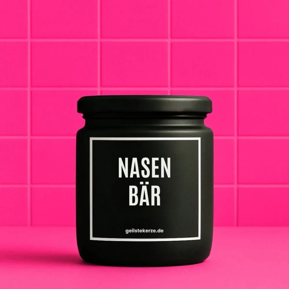 Duftkerze „NASENBÄR“ von geilstekerze – Ansicht 1