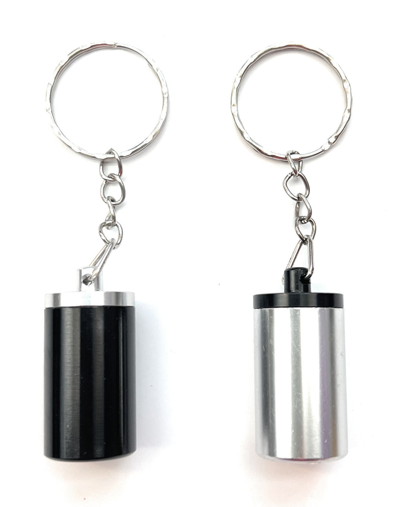 Boîte de rangement capsule pilulier aluminium avec bouchon à vis et porte-clés