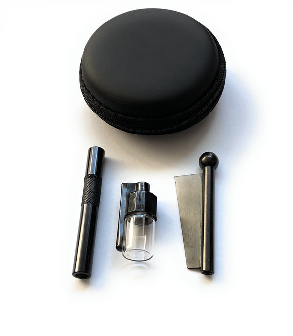 SET Black Sniff Snuff Sniffer Snuff Distributeur Distributeur (tube, 1 x distributeur avec cuillère, tube avec lame) dans un étui souple noir