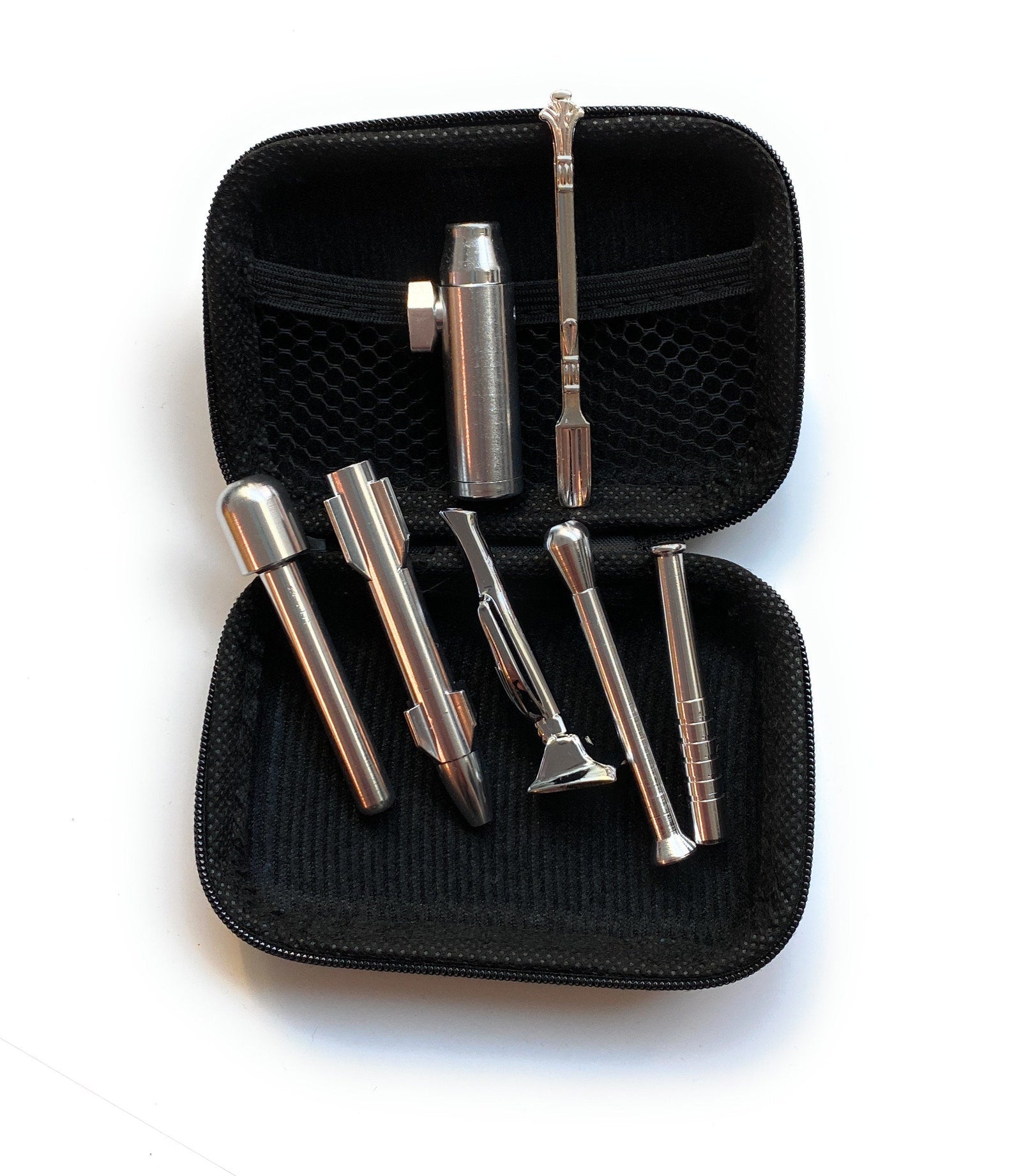 SET Silver Sniff Snuff Sniffer Snuff Distributeur Distributeur (divers tubes, cuillères, distributeurs) dans un étui souple noir