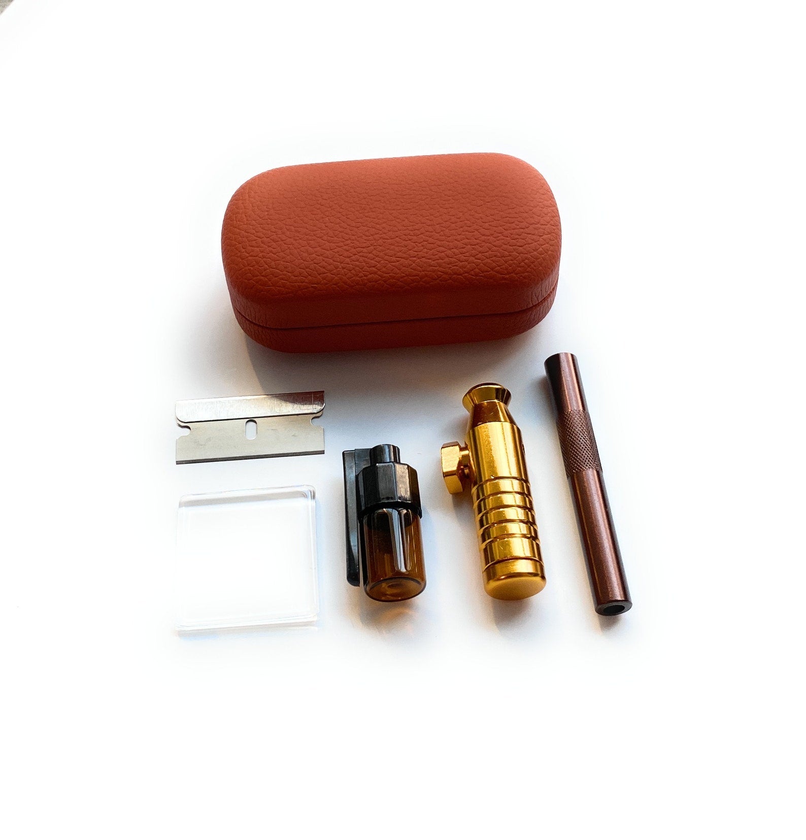 SET Brown Sniff Snuff Sniffer Snuff Distributeur Distributeur (tube, mini plaque en verre, distributeur avec cuillère, distributeur, lame) dans un étui rigide