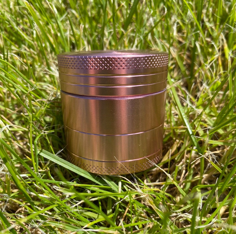 Grinder Rosé Pink (40mm) 4 Schichten Aluminium mit Magnet Smoking Mühle Rosa